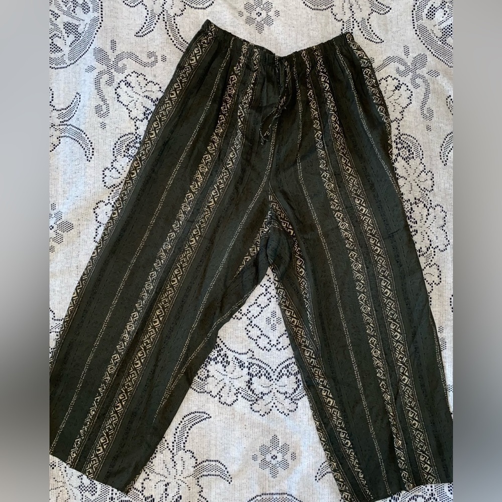 Justin B Jones - Excellent Condition - Womens Large Pants